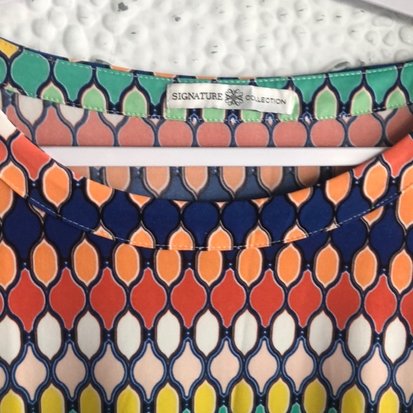 Signature collection Multi Color dress - Picture 2 of 3